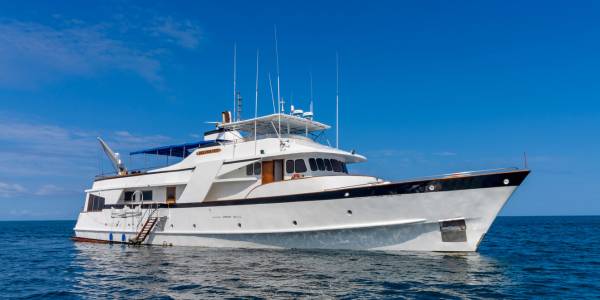 Beluga Liveaboard Yacht Galapagos owned by Enchanted Expedtions